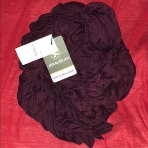 NWT Eddie Bauer burgundy scrunchie scarf